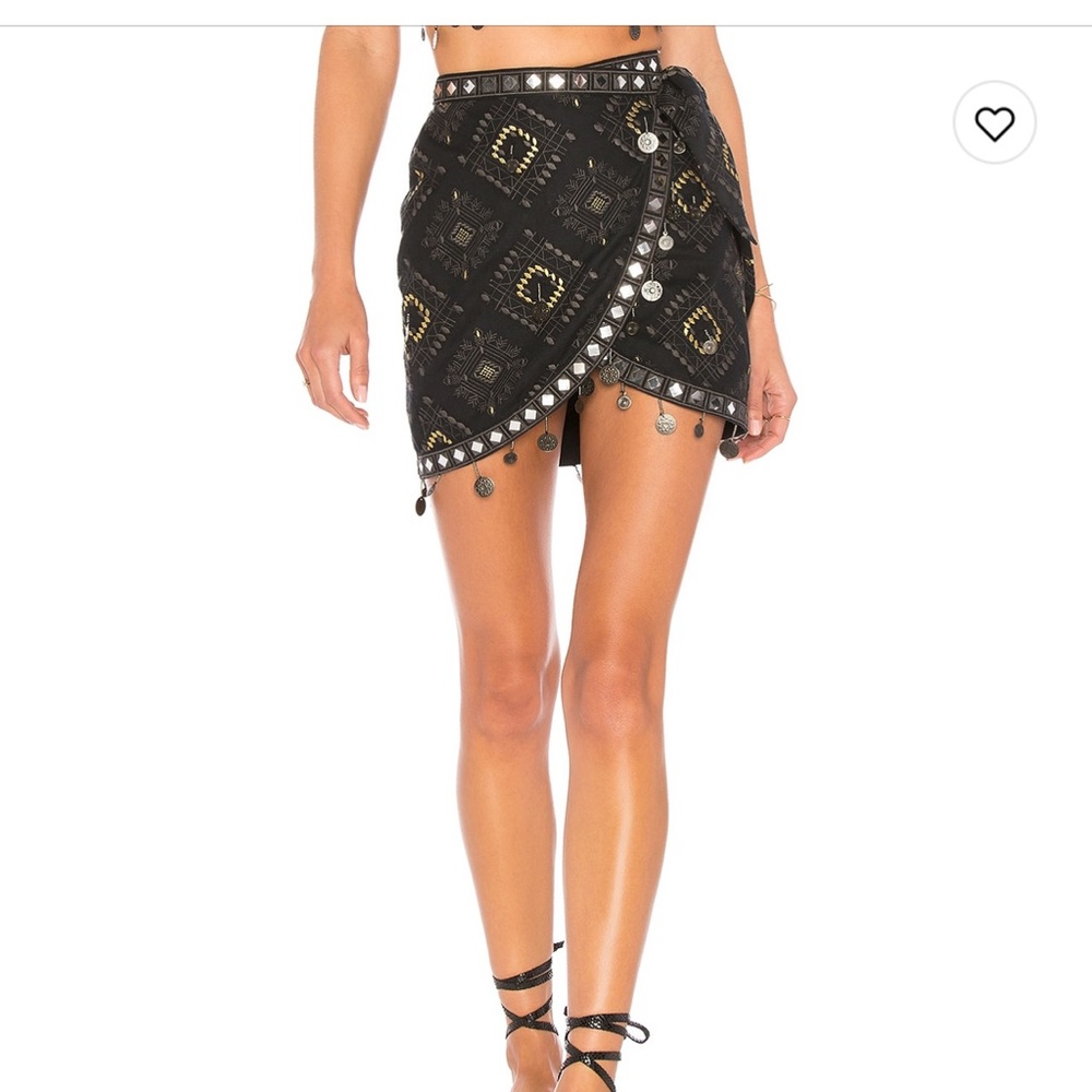 House of Harlow x revolve skirt
